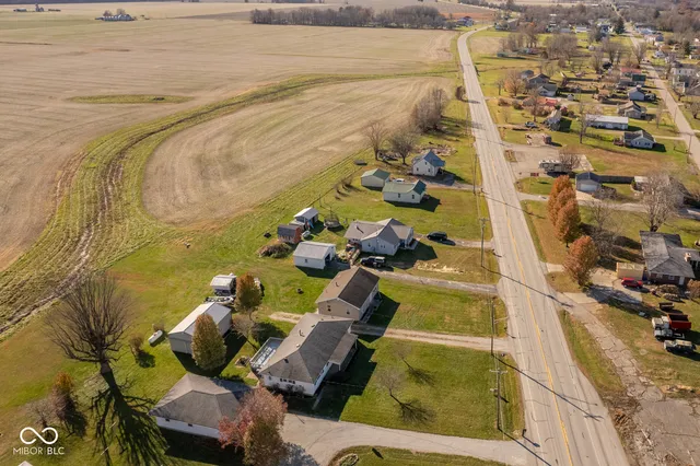 $243,000 | 6519 West Us Highway, Holton, IN 47023