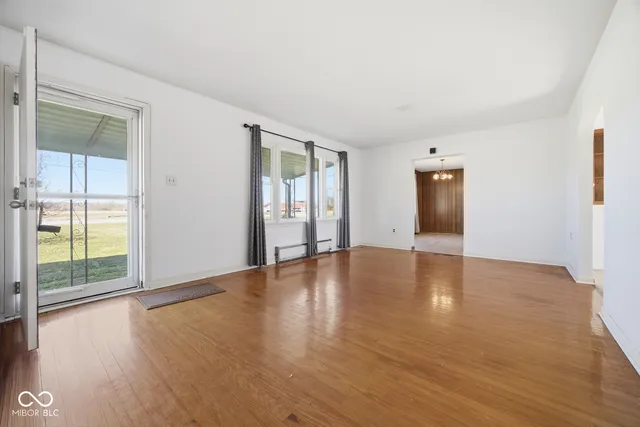 $243,000 | 6519 West Us Highway, Holton, IN 47023