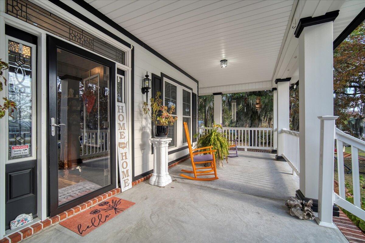 3687 Princess Pond Road Summerton, SC 29148 - Photo 5 of 80 Front porch