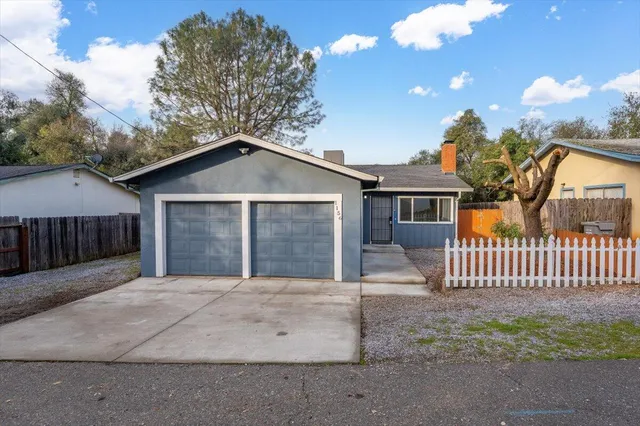 $259,000 | 1156 Echo Road, Redding, CA 96002