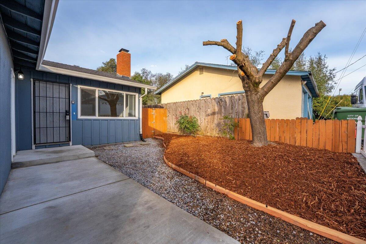 1156 Echo Road Redding, CA 96002 - Photo 2 of 18 05-1156 Echo Rd - E-14