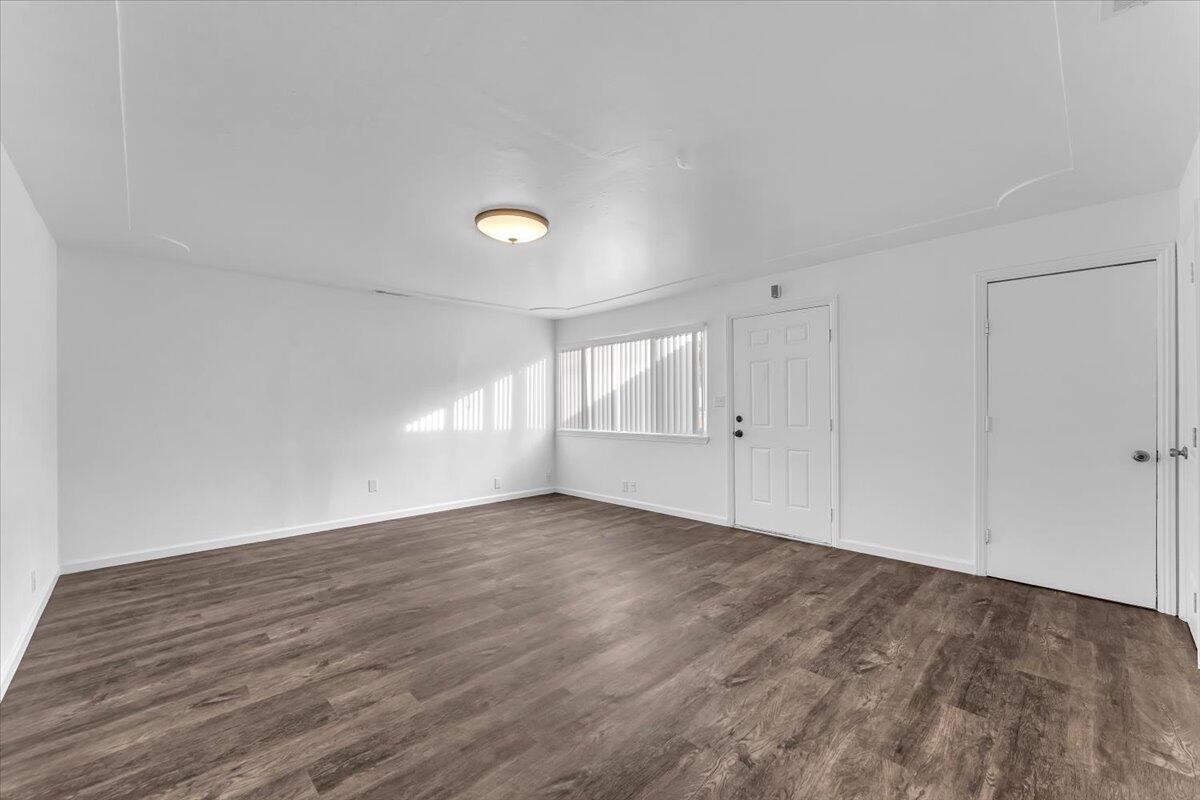 1156 Echo Road Redding, CA 96002 - Photo 3 of 18 08-1156 Echo Rd - I-3