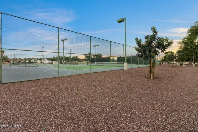 $2,050 | 7120 West Sunnyslope Lane, Peoria, AZ 85345