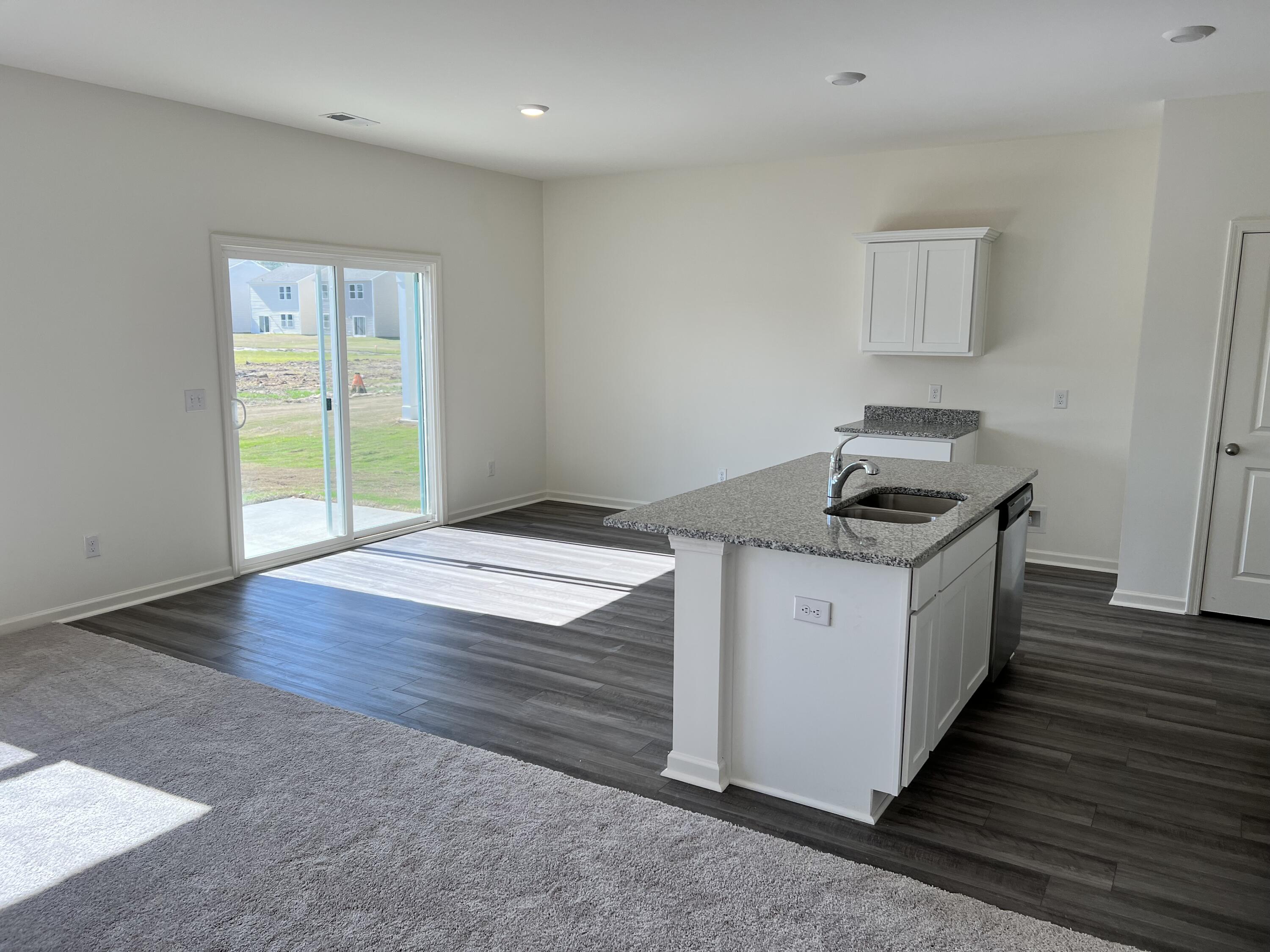 234 Phoenix Drive Summerville, SC 29486 - Photo 2 of 9 Kitchen 2
