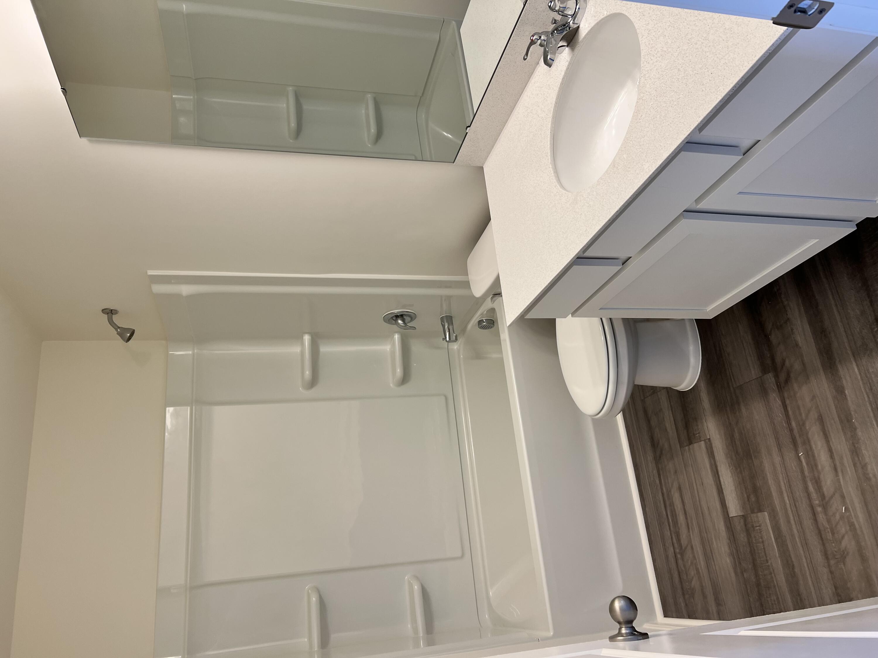 234 Phoenix Drive Summerville, SC 29486 - Photo 6 of 9 Master bath