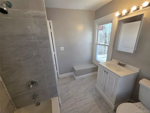 $2,400 | 91 Orchard Street, Walden, NY 12586