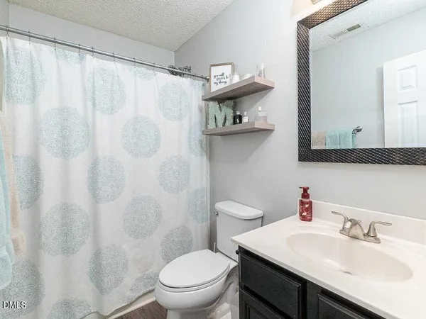 $1,850 | 310 Glaston Court, Apex, NC 27502