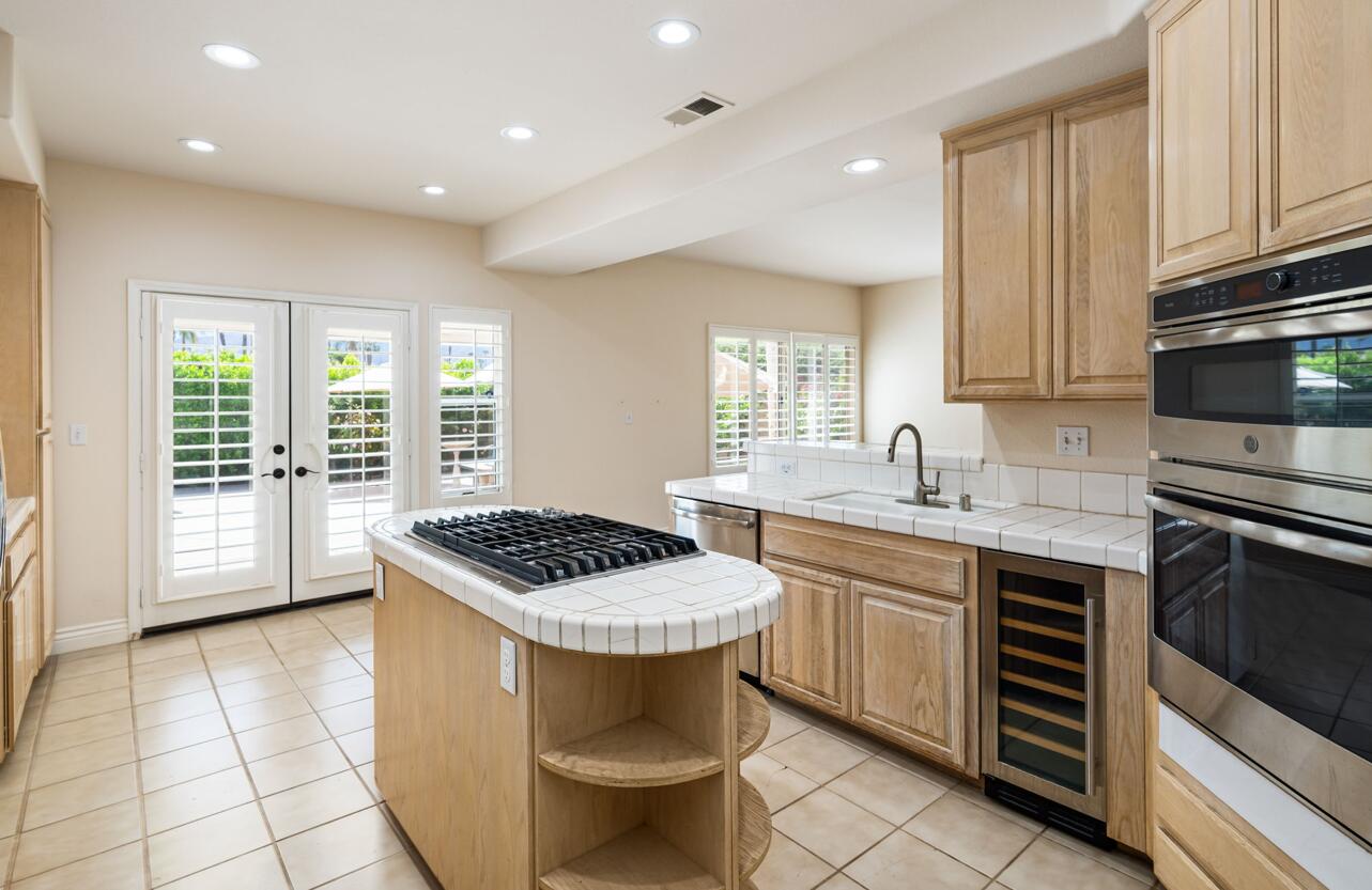 28 Park Mirage Lane Rancho Mirage, CA 92270 - Photo 23 of 60 887EED45-624A-449E-BA26-DA967AB8C097