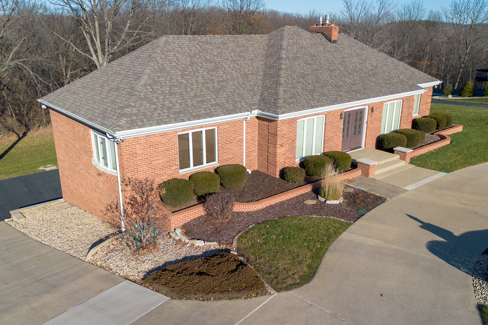 3 Spring Creek Drive Spring Valley, IL 61362 - Photo 3 of 29 a view of a house with backyard and sitting area