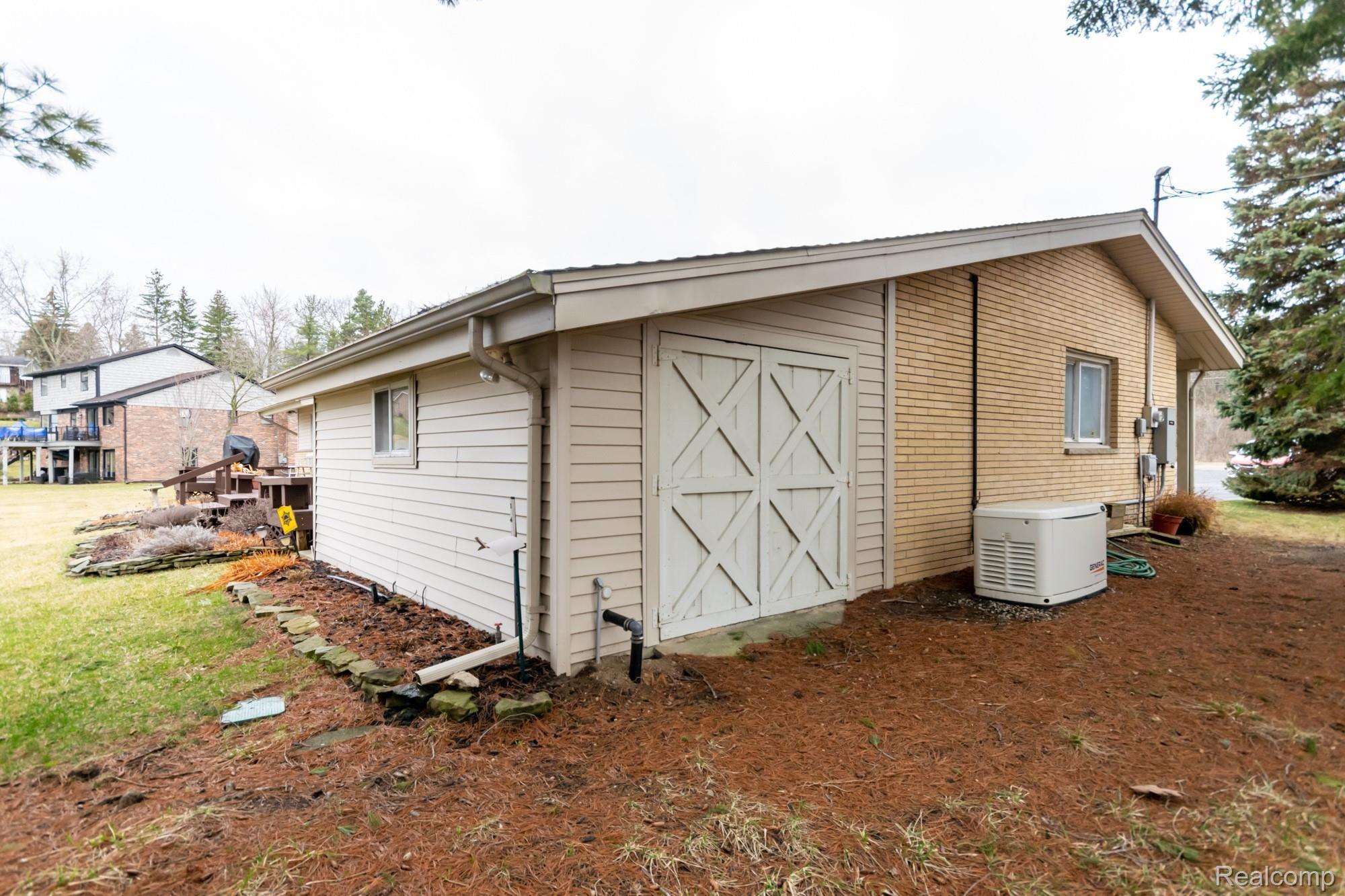 7520 McGuire Road Fenton, MI 48430 - Photo 27 of 50 _DSC0150.jpg