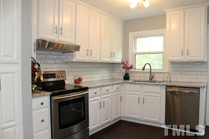 9117 Holly Springs Road Apex, NC 27539 - Photo 4 of 16 Gallery Image 4
