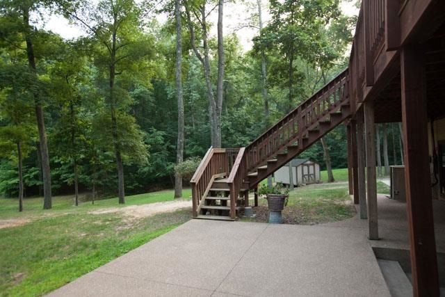 5755 Schultz Road Elberfeld, IN 47613 - Photo 5 of 24