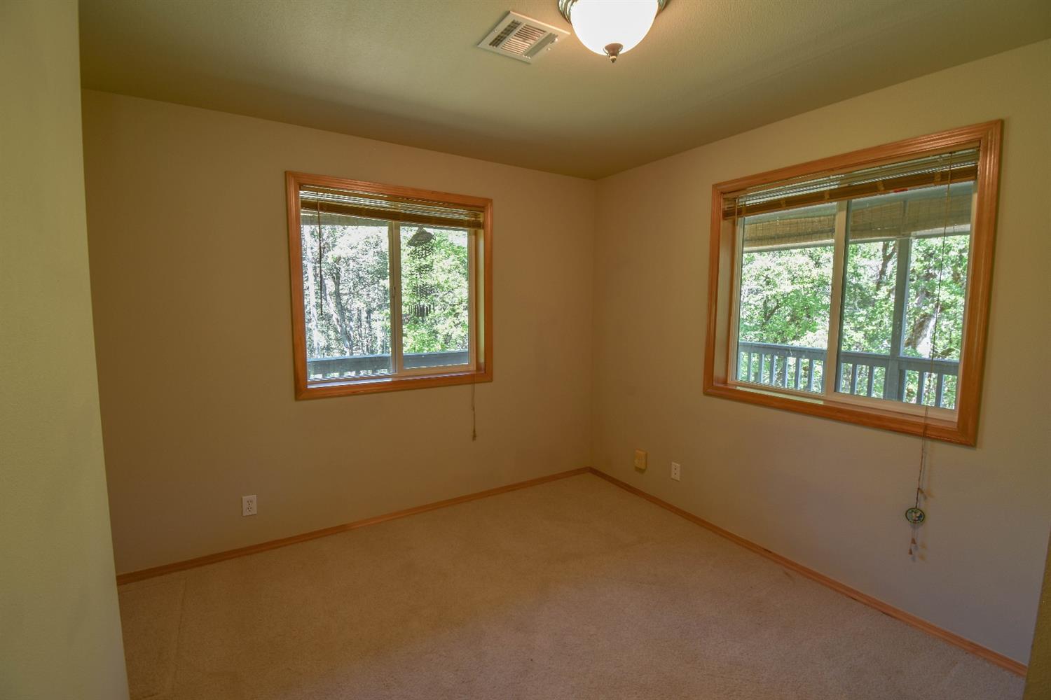 286 Cleveland Loop Road Roseburg, OR 97471 - Photo 13 of 25 Additional Photo