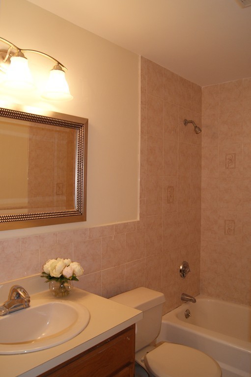 386 Great Road, Unit B24 Acton, MA 01720 - Photo 7 of 10 Gallery Image 7