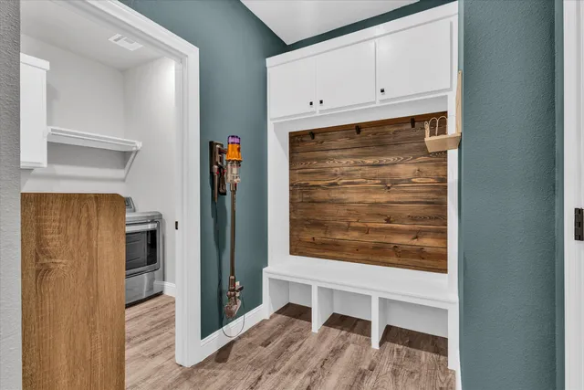 a view of a bedroom with closet