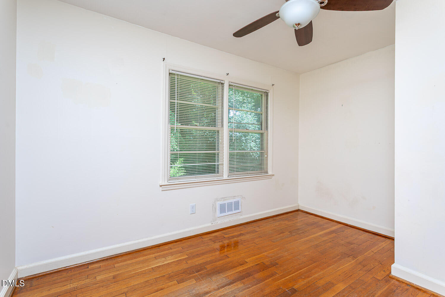 2602 Wade Avenue Raleigh, NC 27607 - Photo 23 of 38 machikas-2602-wade-25