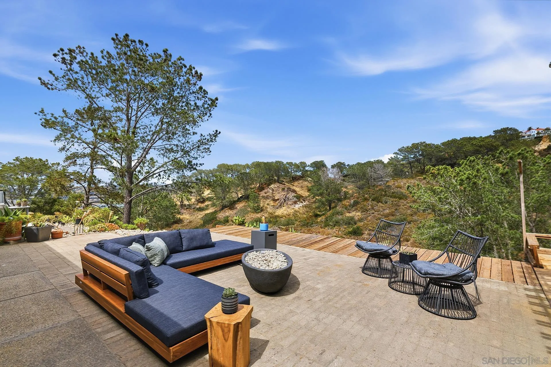 1234 Oribia Road Del Mar, CA 92014 - Photo 23 of 36