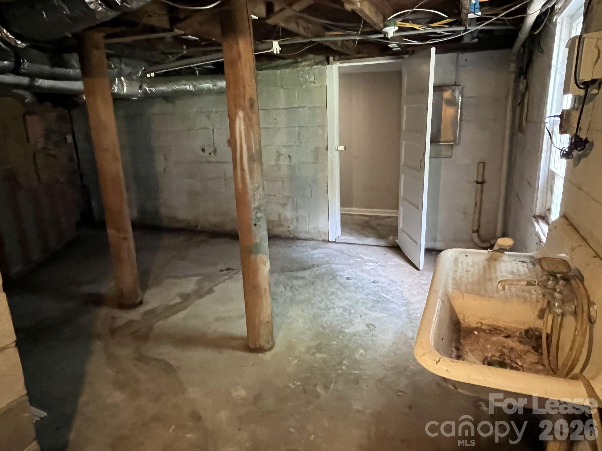975 Old Charlotte Road Southwest Concord, NC 28027 - Photo 29 of 34