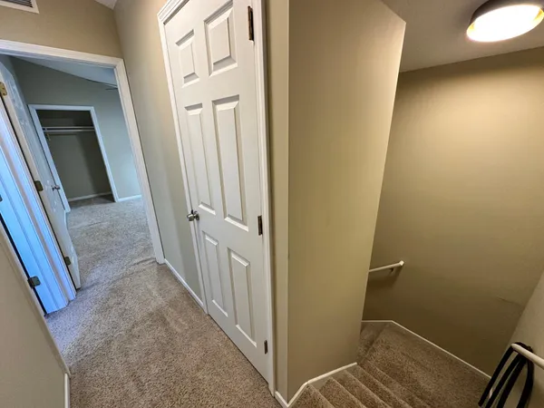$3,650 | 629 Southeast Oak Street, Minneapolis, MN 55414