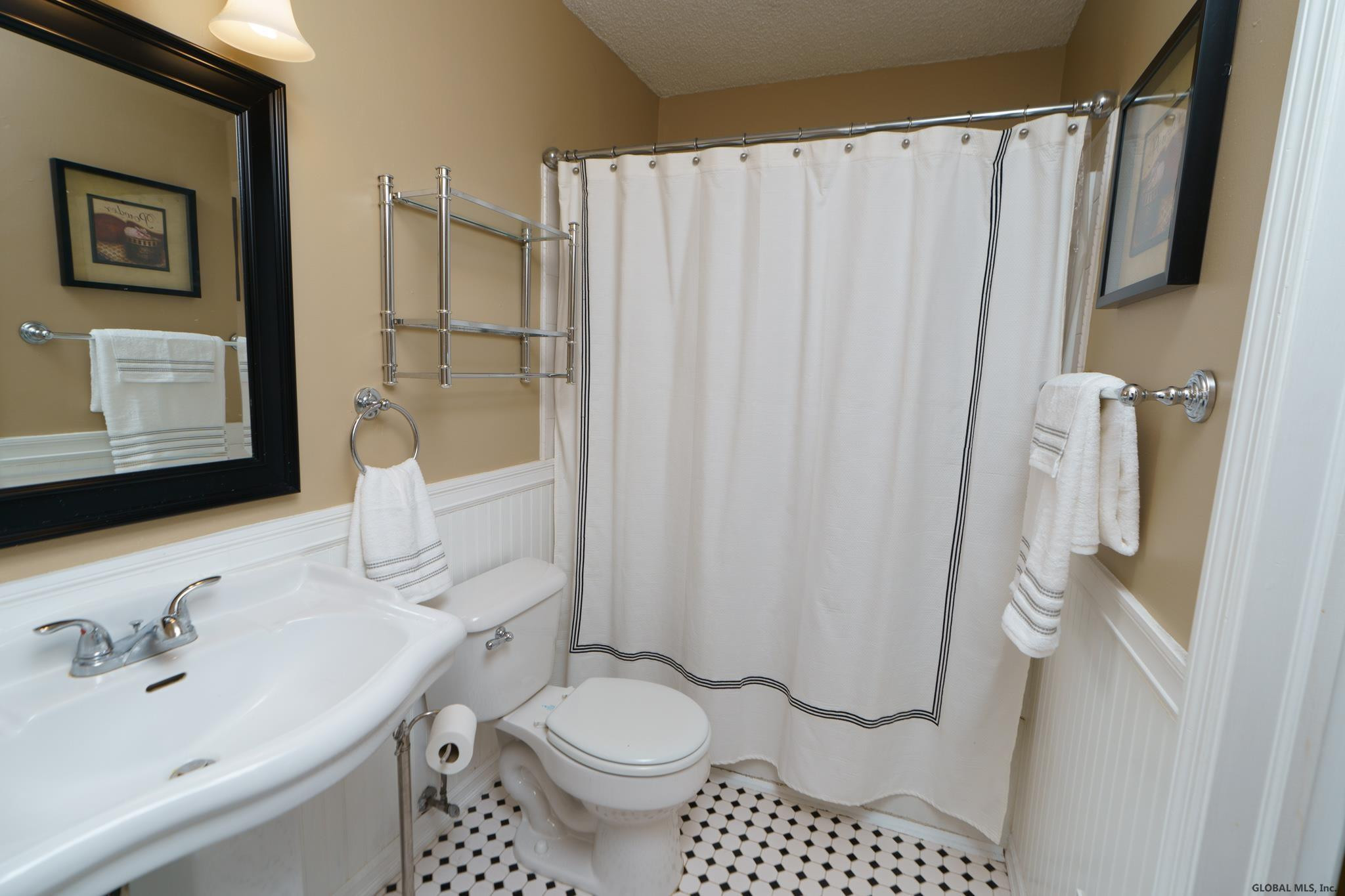 1015 Sterling Ridge Drive Rensselaer, NY 12144 - Photo 18 of 28 Photo 20