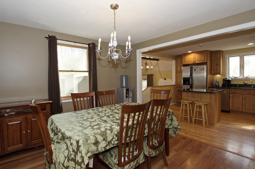 104 Upland Road Plympton, MA 02367 - Photo 5 of 29 Gallery Image 5