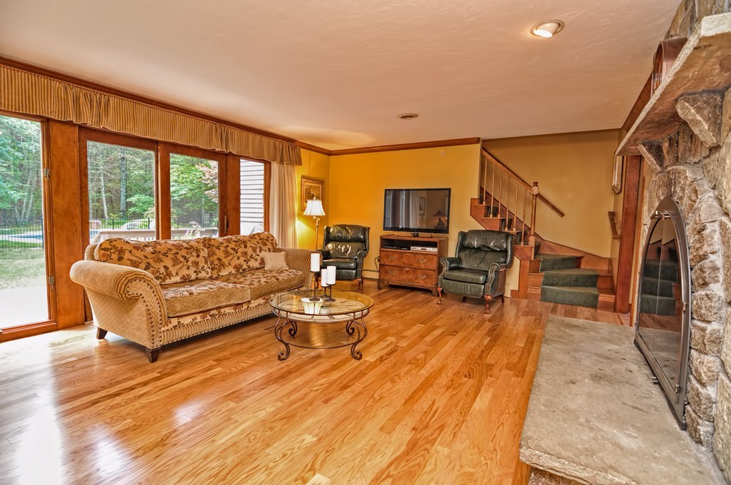 11 Ridge Road Norfolk, MA 02056 - Photo 14 of 26 Gallery Image 14
