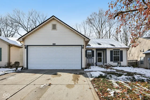 $199,900 | 438 Speedway Woods Drive, Indianapolis, IN 46224