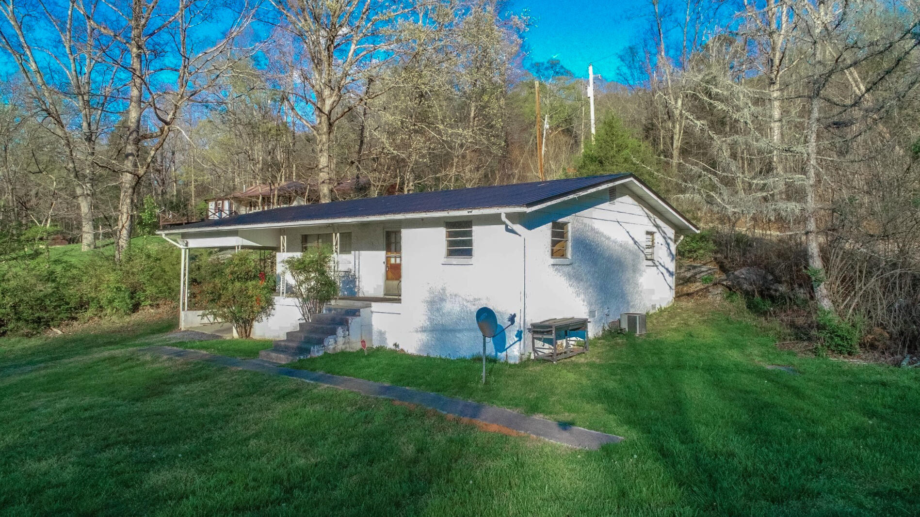 7534 Armory Road Newport, TN 37821 - Photo 2 of 26 2