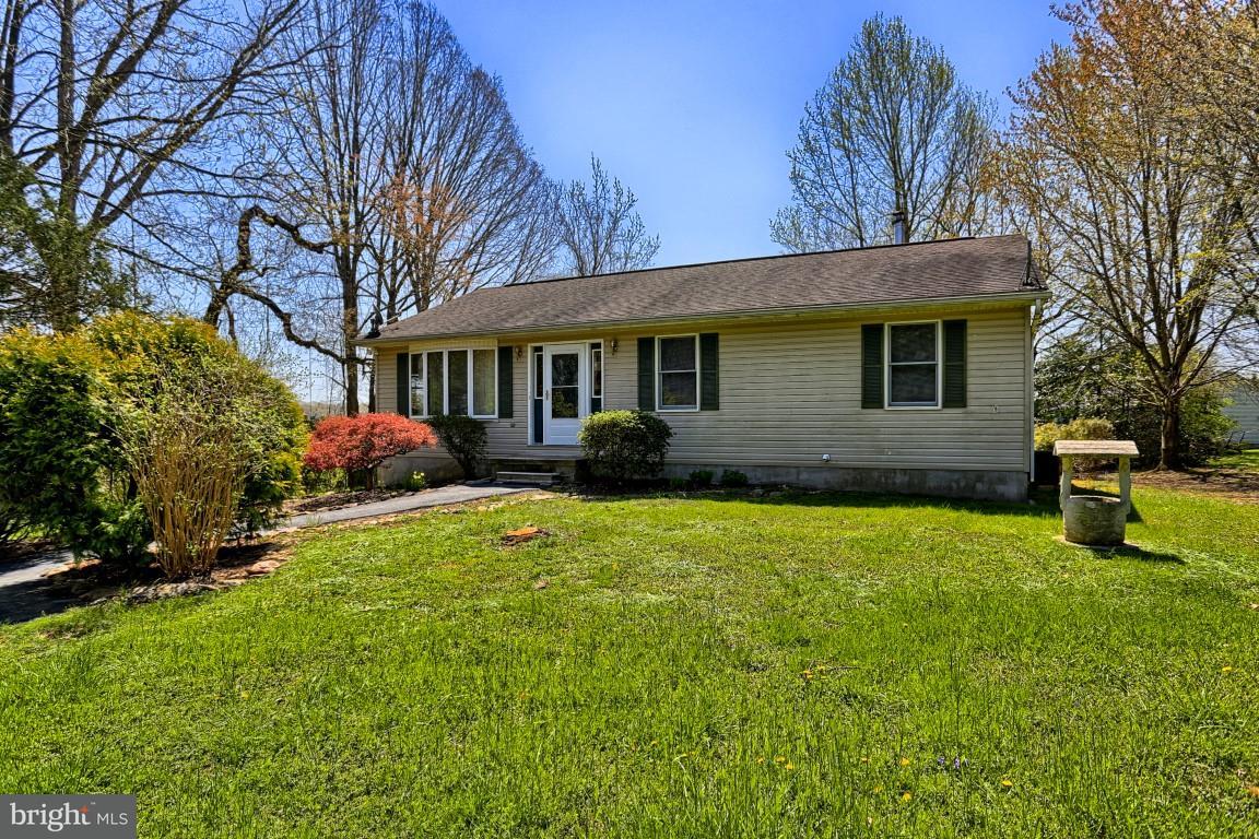 864 Aubel Road Delta, PA 17314 - Photo 2 of 35 Gallery Image 2
