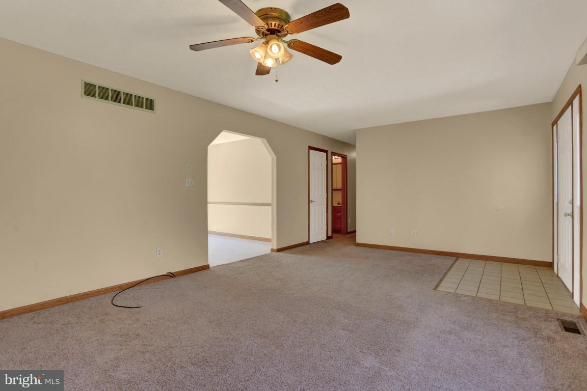 864 Aubel Road Delta, PA 17314 - Photo 10 of 35 Gallery Image 10