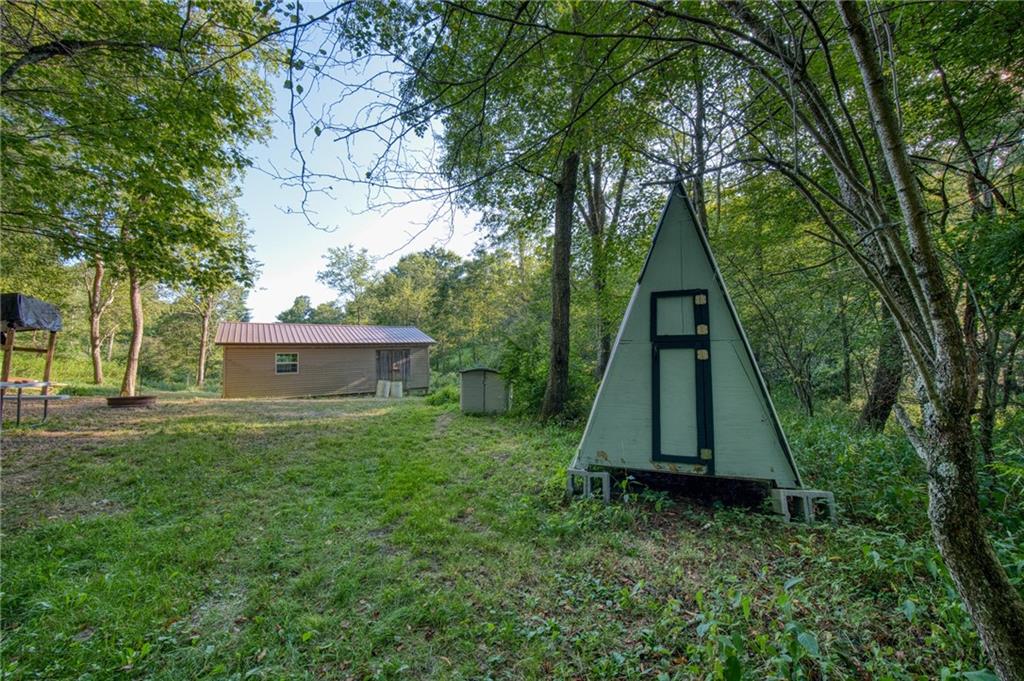 0 North Loop Road Dayton, PA 16222 - Photo 45 of 50 a view of backyard with green space