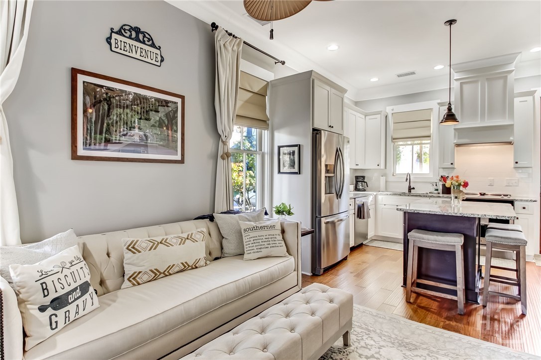 712 Tattnall Street Savannah, GA 31401 - Photo 11 of 39