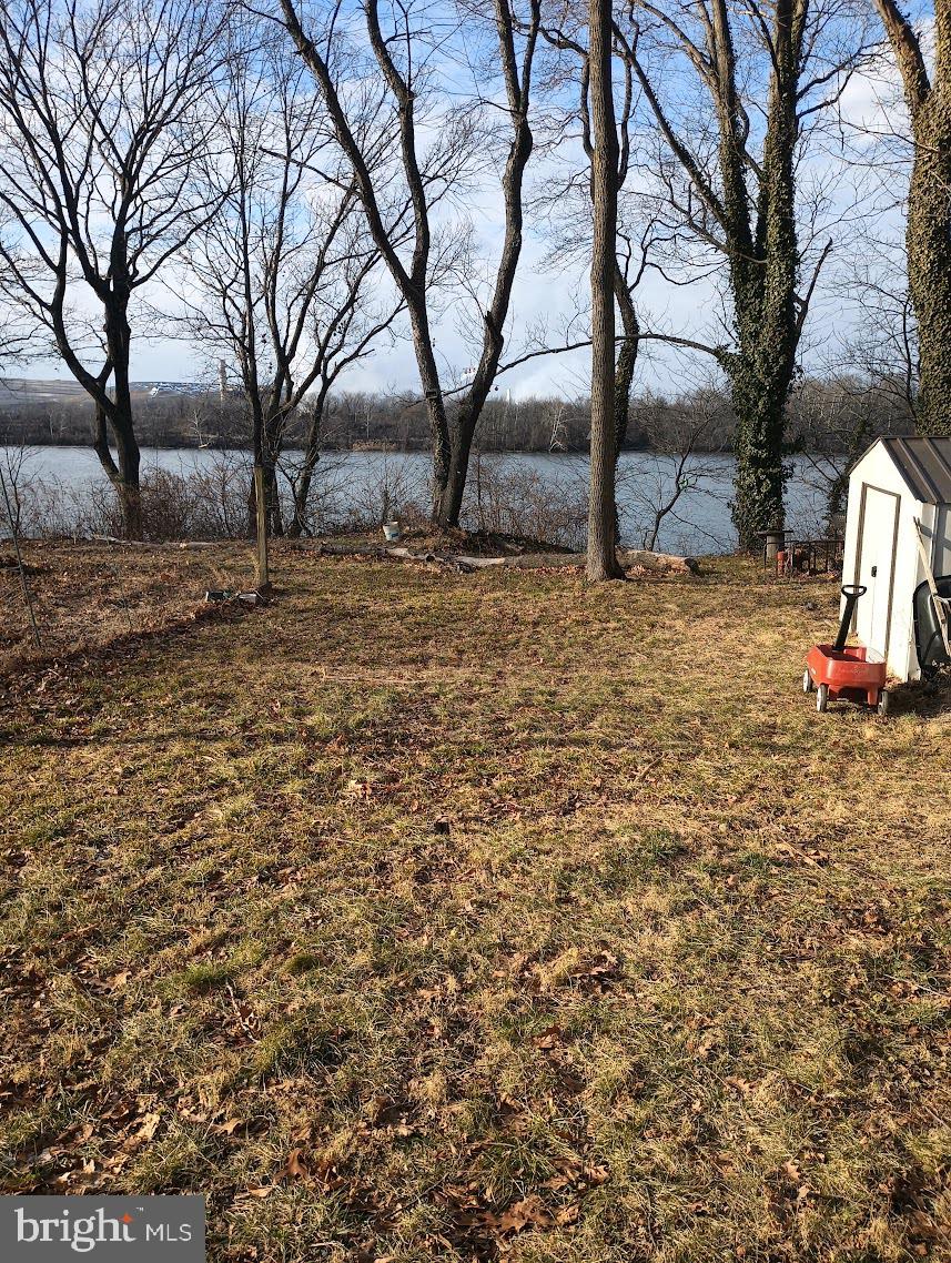 219 Front Street Fieldsboro, NJ 08505 - Photo 37 of 48