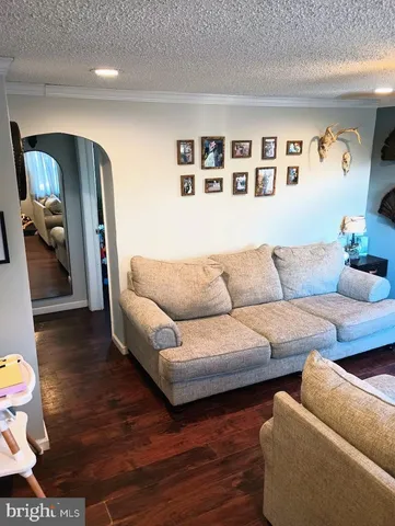 $315,000 | 219 Front Street, Fieldsboro, NJ 08505