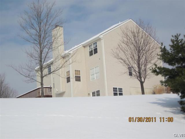 6410 Overlook Road Orefield, PA 18069 - Photo 6 of 10 Gallery Image 6