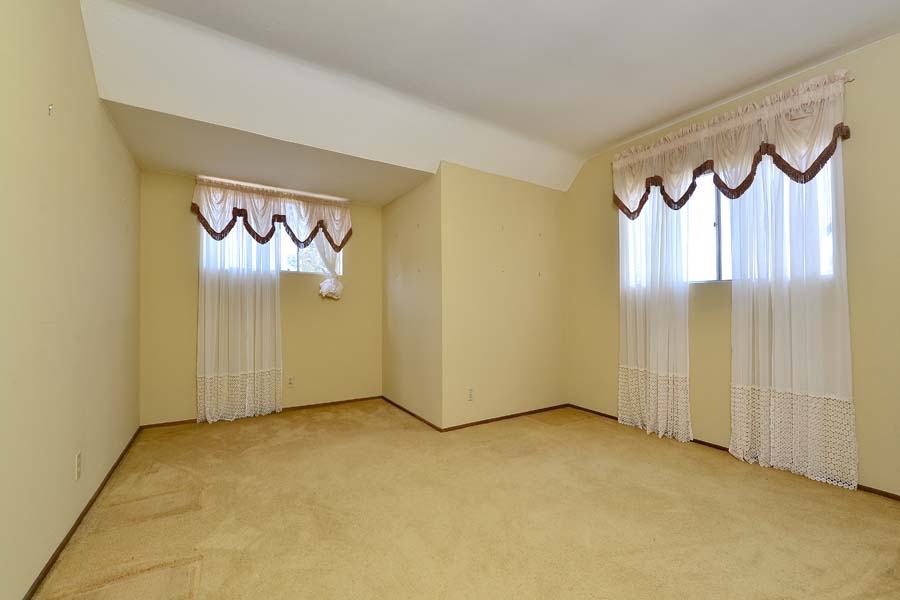 10020 Fieldcrest Street Spring Valley, CA 91977 - Photo 17 of 25 Gallery Image 17