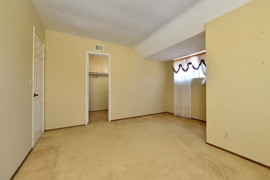 10020 Fieldcrest Street Spring Valley, CA 91977 - Photo 18 of 25 Gallery Image 18
