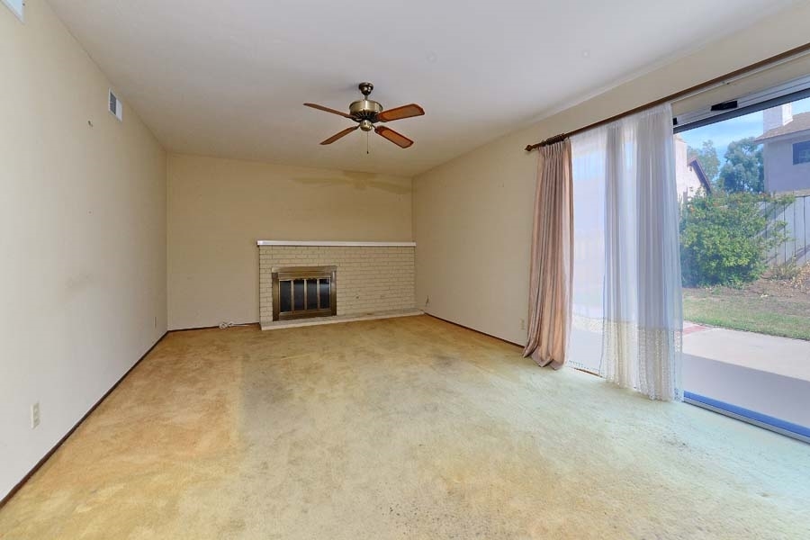 10020 Fieldcrest Street Spring Valley, CA 91977 - Photo 9 of 25 Gallery Image 9