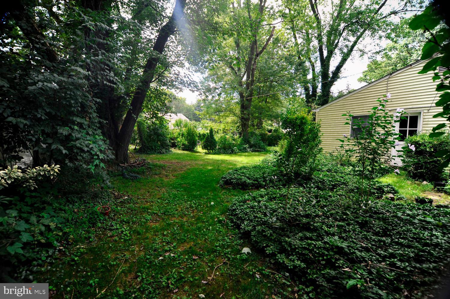 2360 Byberry Road Hatboro, PA 19040 - Photo 22 of 26 Back Yard
