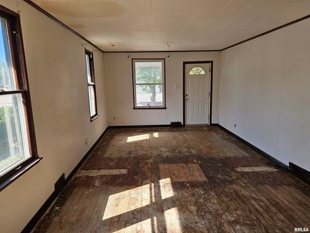 $29,900 | 505 North James Street, Centralia, IL 62801