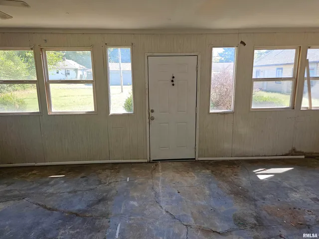 $29,900 | 505 North James Street, Centralia, IL 62801