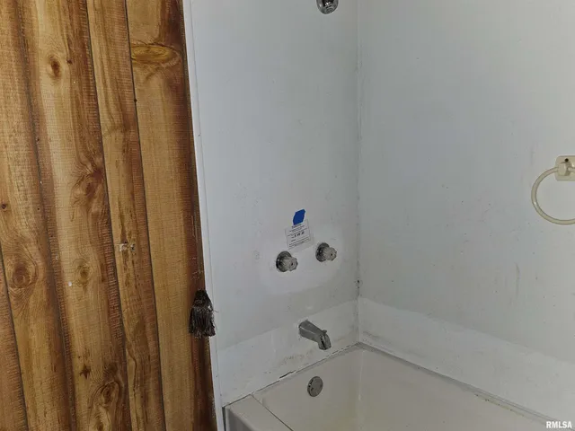 $29,900 | 505 North James Street, Centralia, IL 62801