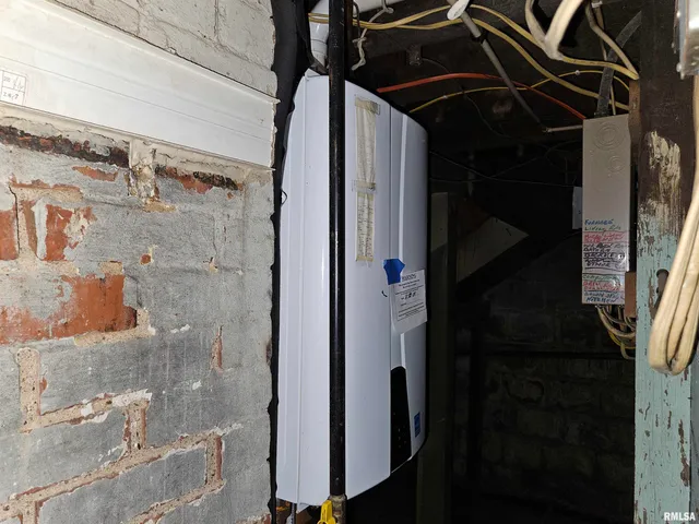 $29,900 | 505 North James Street, Centralia, IL 62801