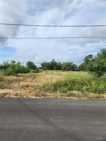 $65,000 | 706 1st Street, Sullivan City, TX 78595
