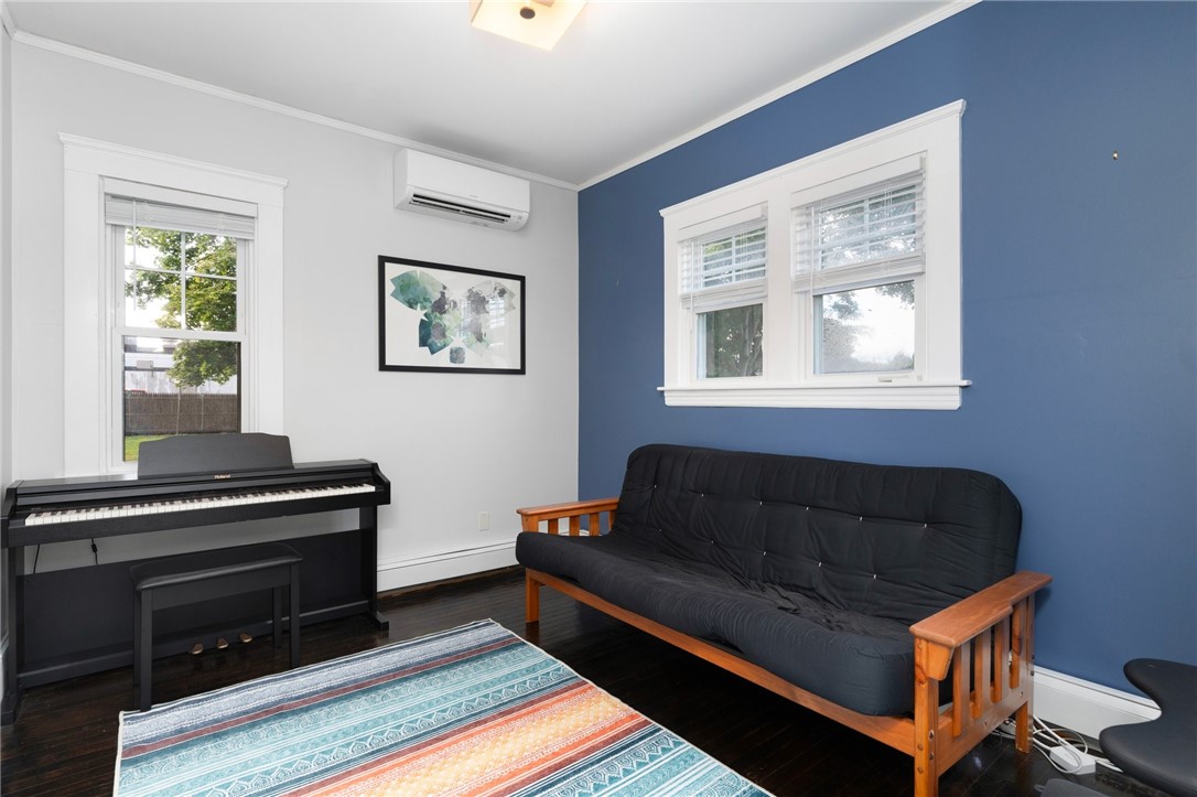 114 Ridgewood Road Middletown, RI 02842 - Photo 14 of 38