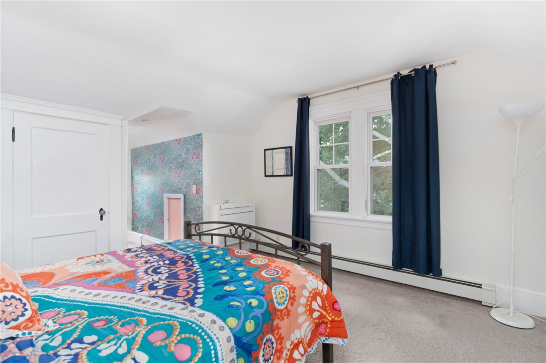 114 Ridgewood Road Middletown, RI 02842 - Photo 20 of 38