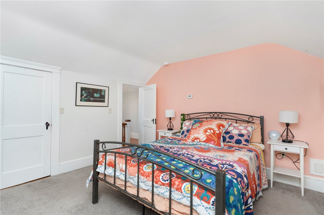 114 Ridgewood Road Middletown, RI 02842 - Photo 21 of 38