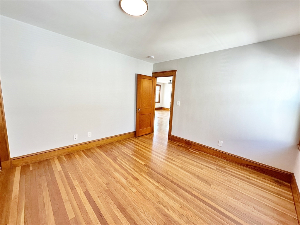 75 Governor Winthrop Road Somerville, MA 02145 - Photo 33 of 35