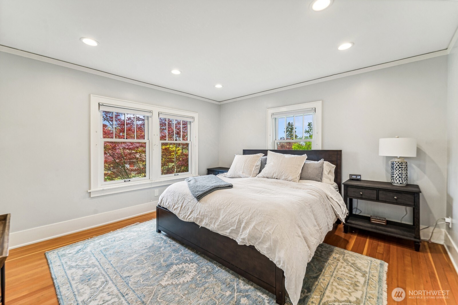 2137 East Hamlin Street Seattle, WA 98112 - Photo 8 of 15