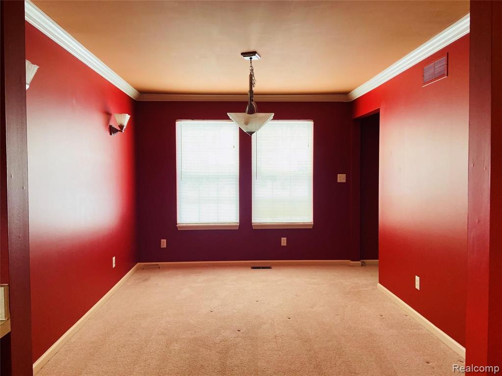 21161 Springhill Street Romulus, MI 48174 - Photo 6 of 37